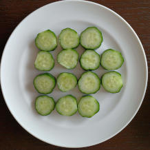 きゅうりの塩とごま油和え 2