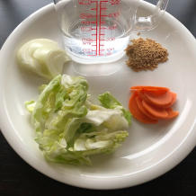 キャベツと人参のスープ 1