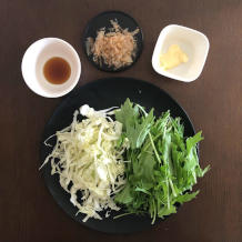 キャベツと水菜のサラダ 1