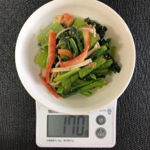 小松菜とカニカマの和え物 10