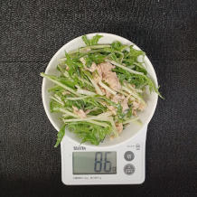 水菜とツナのサラダ 6