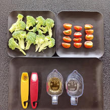 ブロッコリーとトマトのサラダ 1