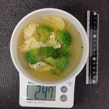 ブロッコリーと卵のスープ 8