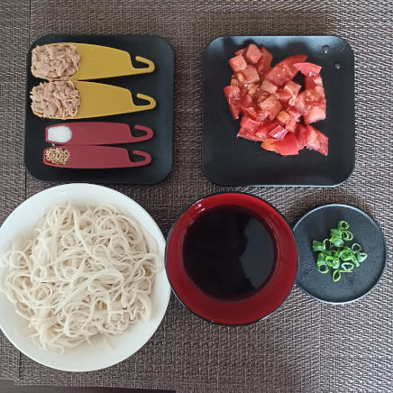 トマトツナそうめんの材料