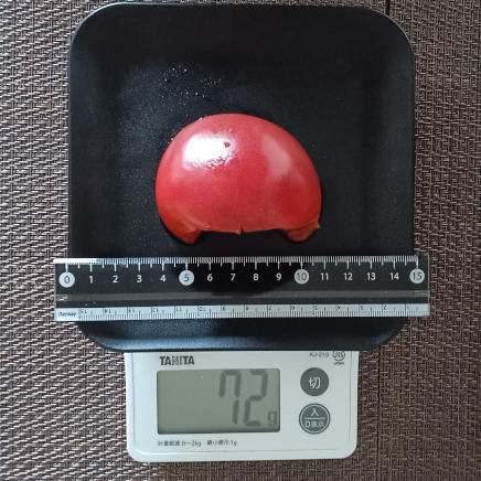 トマト 72g