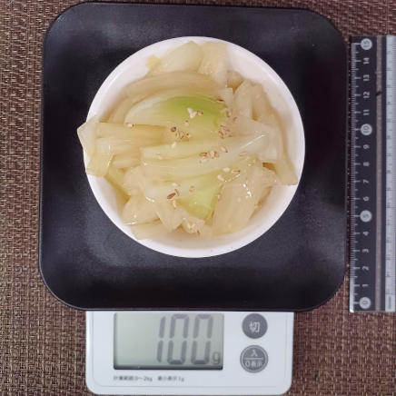 小鉢に盛付けた玉ねぎのナムル 100g