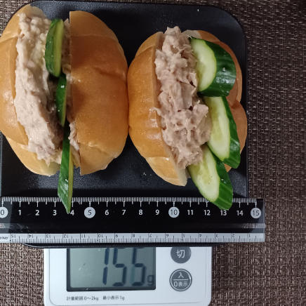 ツナときゅうりのロールサンド 155g