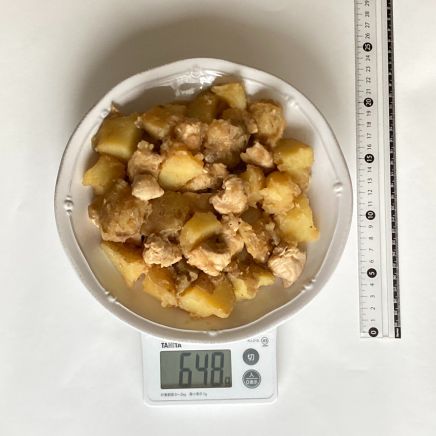 鶏肉とじゃがいものうま煮 648g