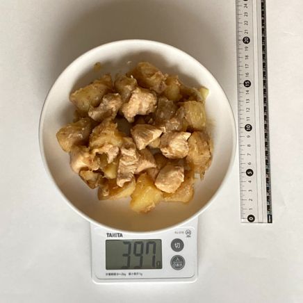 鶏肉とじゃがいものうま煮 397g