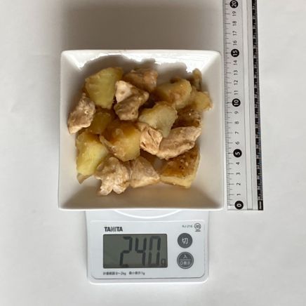鶏肉とじゃがいもの甘辛煮 240g