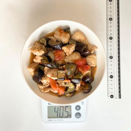 鶏肉となすのトマト煮 405g
