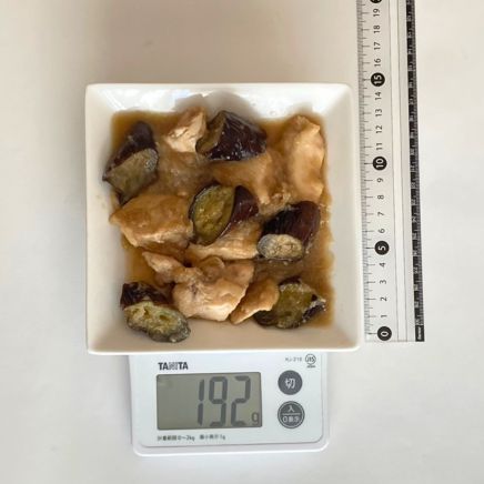 鶏肉となすのみぞれ煮 192g