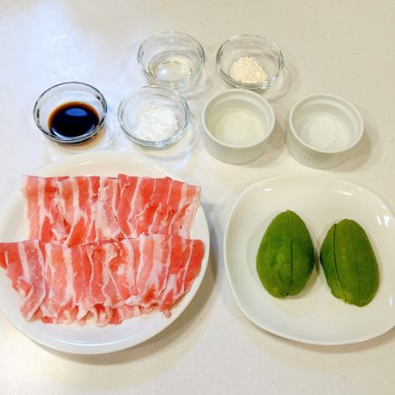 アボカドの豚肉巻きの材料