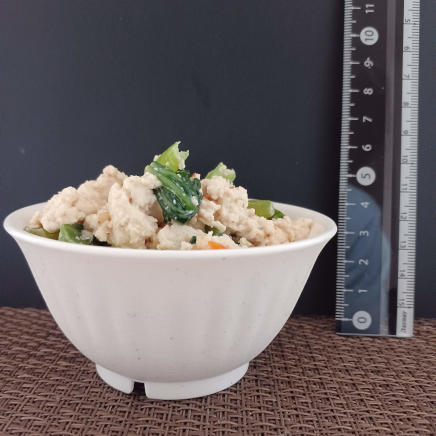 横から見た小松菜の白和え100g