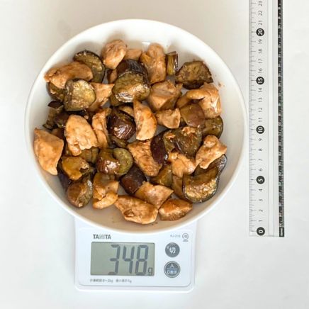 鶏肉とナスの炒め物 348g