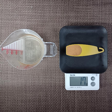 かぼちゃと玉ねぎの味噌汁に使う味噌とかつお昆布だし