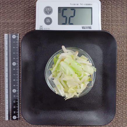 キャベツともやしの野菜炒め 25g