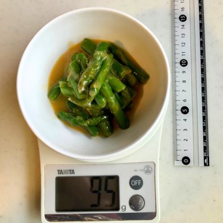 アスパラのピーナッツ和え 95g