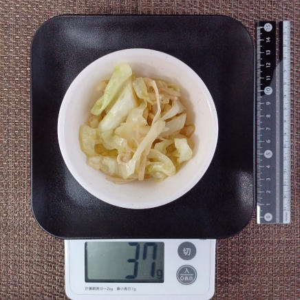 えのきとキャベツのバター炒め 37g