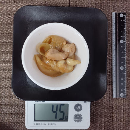 鶏肉と玉ねぎの炒め物 45g