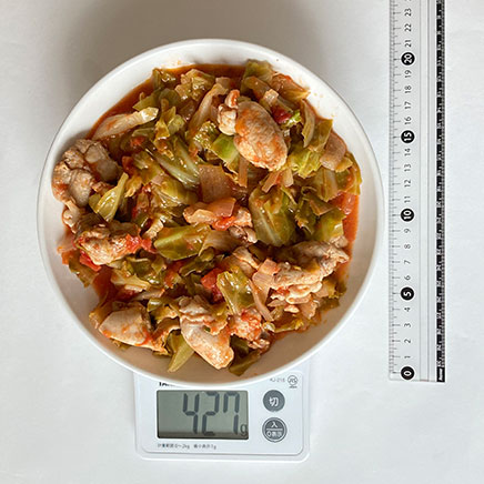 2人前の鶏肉とキャベツのトマト煮 427g