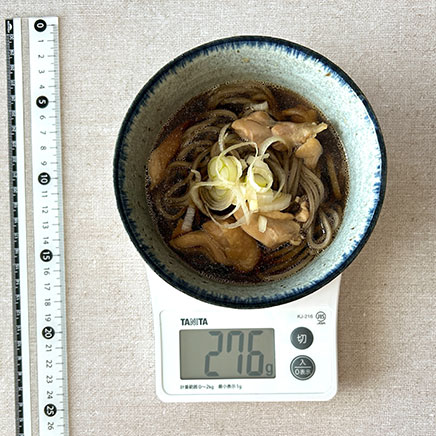 小丼1杯分のかしわそば(かしわ入り蕎麦) 276g