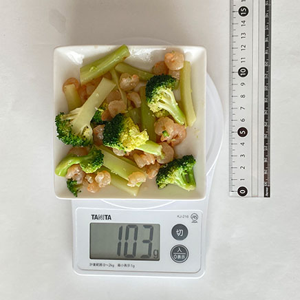 >1人前のブロッコリーとエビのオイスター炒め 103g