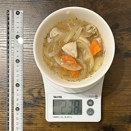 汁椀１杯分の鶏肉と玉ねぎのスープ 238g