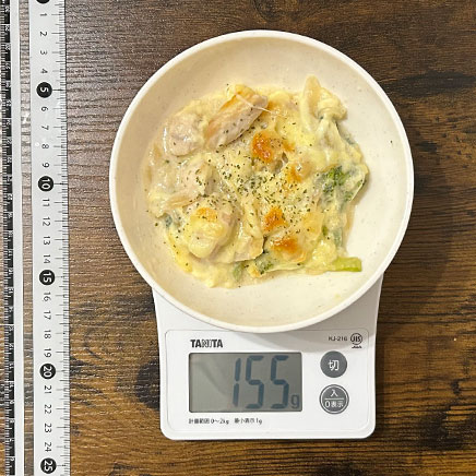 小皿1皿分のブロッコリーと鶏肉のグラタン 155g