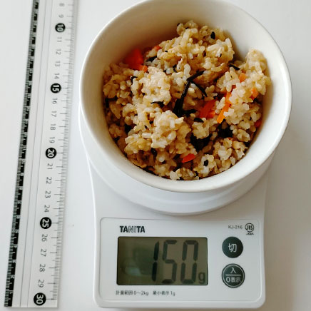中盛りの玄米のひじきご飯 150g
