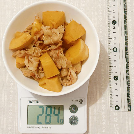 1人前のたけのこと豚肉の煮物 284g