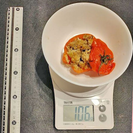 中くらいのトマト1個分のトマトファルシ 106g