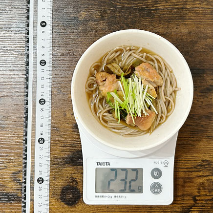 汁椀1杯分の鶏ごぼうそば 232g