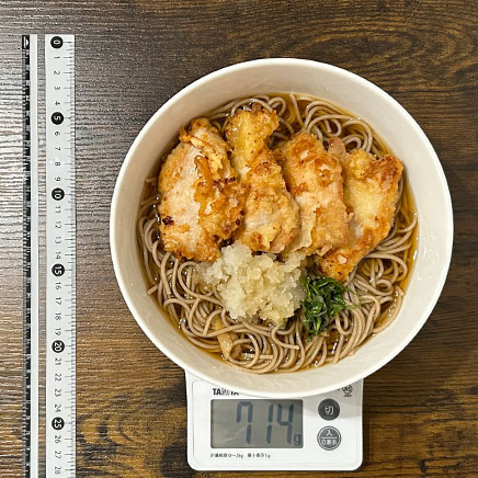 どんぶり(大)1杯分のとり天おろしそば 714g