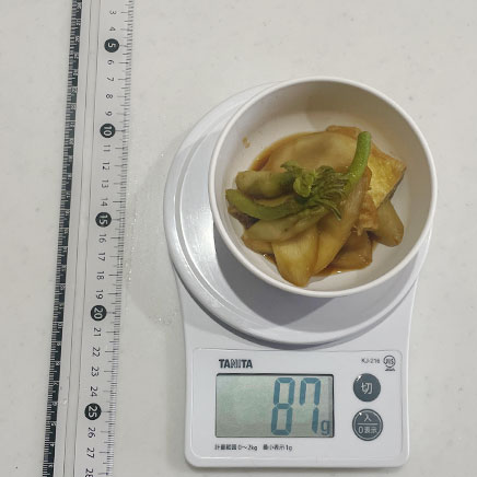 小鉢1皿分の山うどと油揚げの煮物 87g