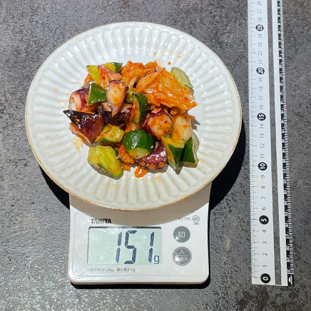 中皿のタコときゅうりのキムチ和え 151g