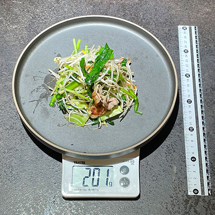 約200gのニラともやしの野菜