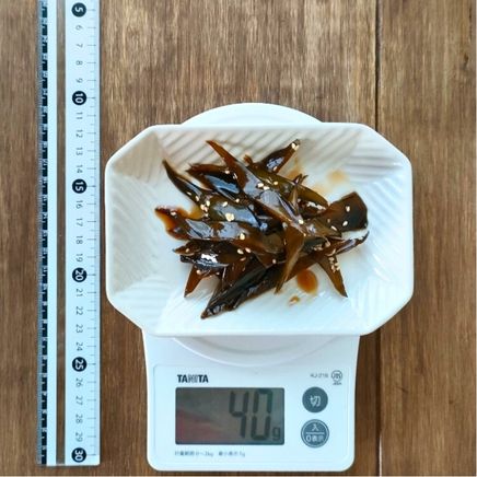 小皿の茎わかめの佃煮 40g
