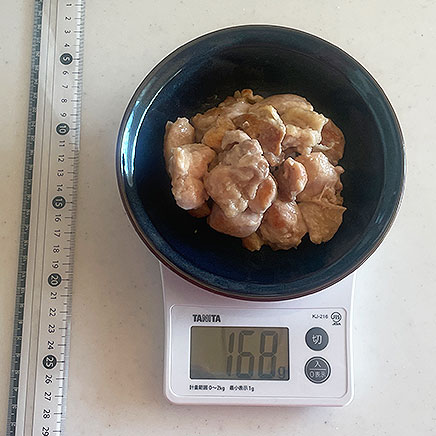 中皿1皿分の鶏肉のレモン風味炒め 168g