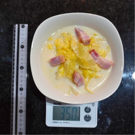 大皿1皿分のキャベツとベーコンのクリーム煮 350g