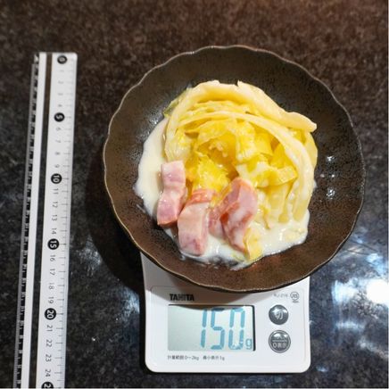小皿1杯分のキャベツとベーコンのクリーム煮 150g