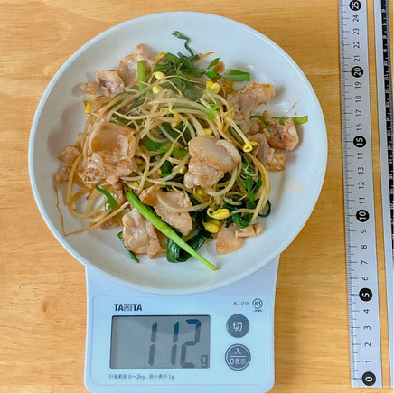 大皿1皿分の大豆もやし炒め 112g