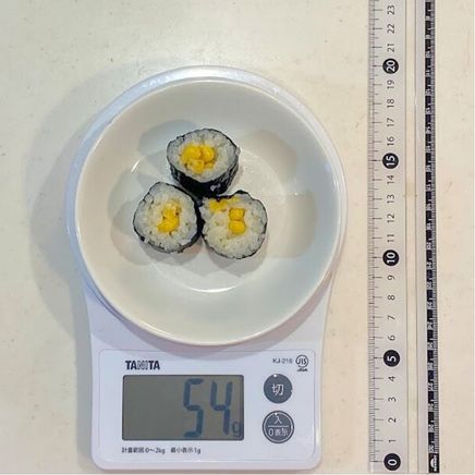 1/2本分のコーンの巻き寿司 54g