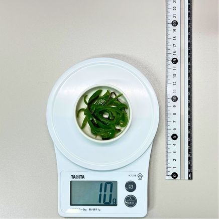 ココット1杯分のピーマンの塩昆布和え 10g