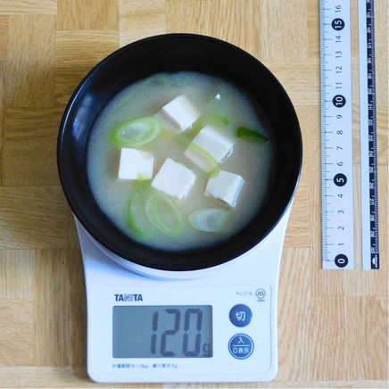 汁椀・小 1杯分の豆腐とネギの味噌汁 120g