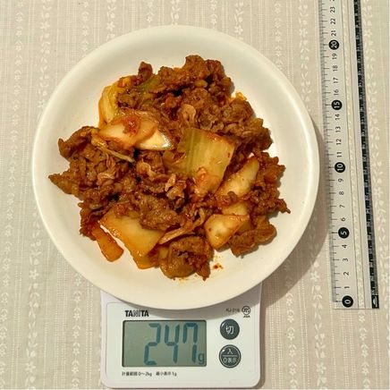中皿（約21cm）1皿分の牛肉キムチ炒め 247g