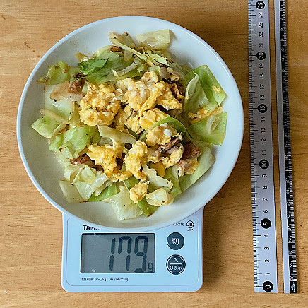 大皿1皿分のキャベツとツナの炒め物 179g