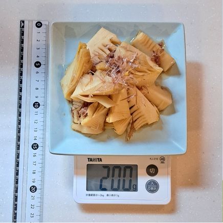 中皿一皿分のたけのこのおかか煮