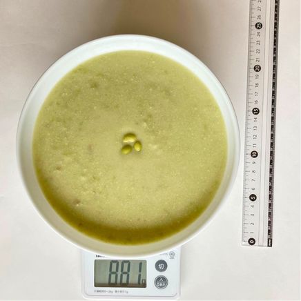 スープボウル(大)1杯分の枝豆のポタージュ