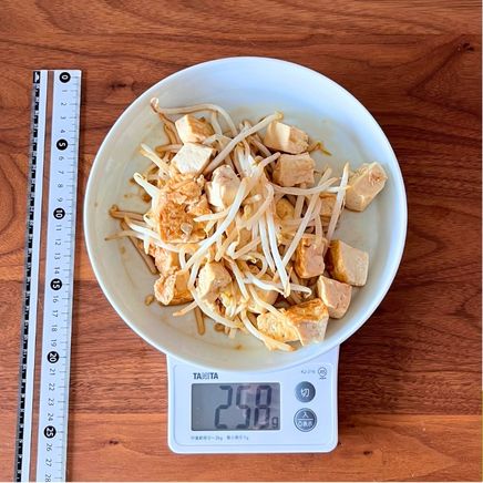 大皿一皿分の豆腐のもやし炒め